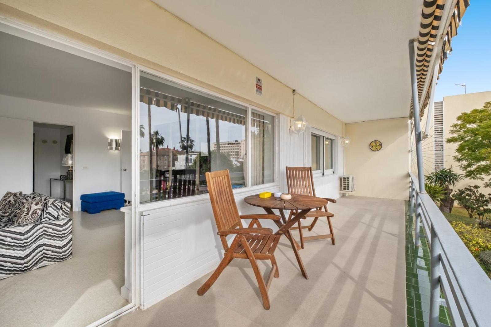 Piso Con 2 Habitaciones, 2 Terrazas Y Piscina Torremolinos Kültér fotó