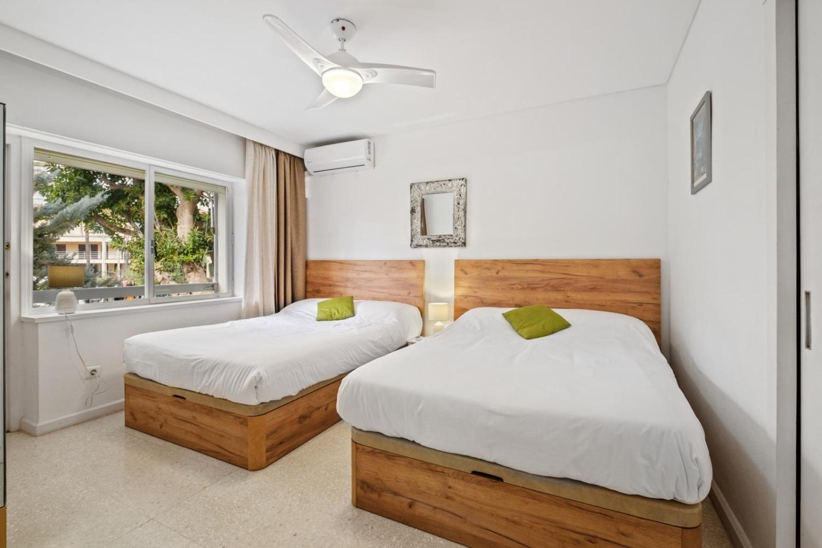 Piso Con 2 Habitaciones, 2 Terrazas Y Piscina Torremolinos Kültér fotó